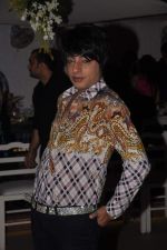 Rohit Verma at designer Manali Jagtap_s birthday bash in Mumbai on 19th Nov 2012 (9).JPG